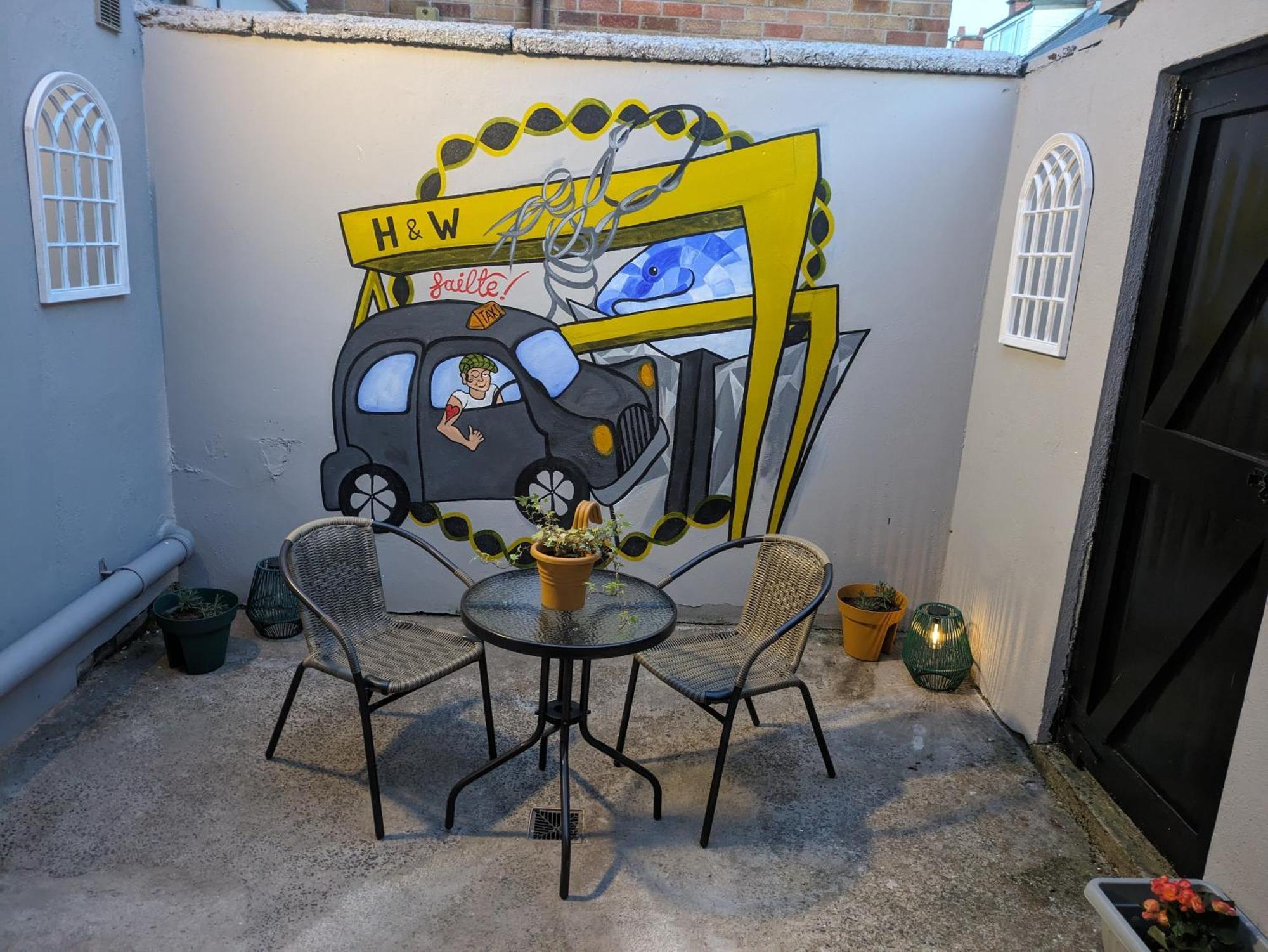 Maire Toireasa - Cosy Refurbished Property In The Gaeltacht Quarter เบลฟาสต์ ห้อง รูปภาพ