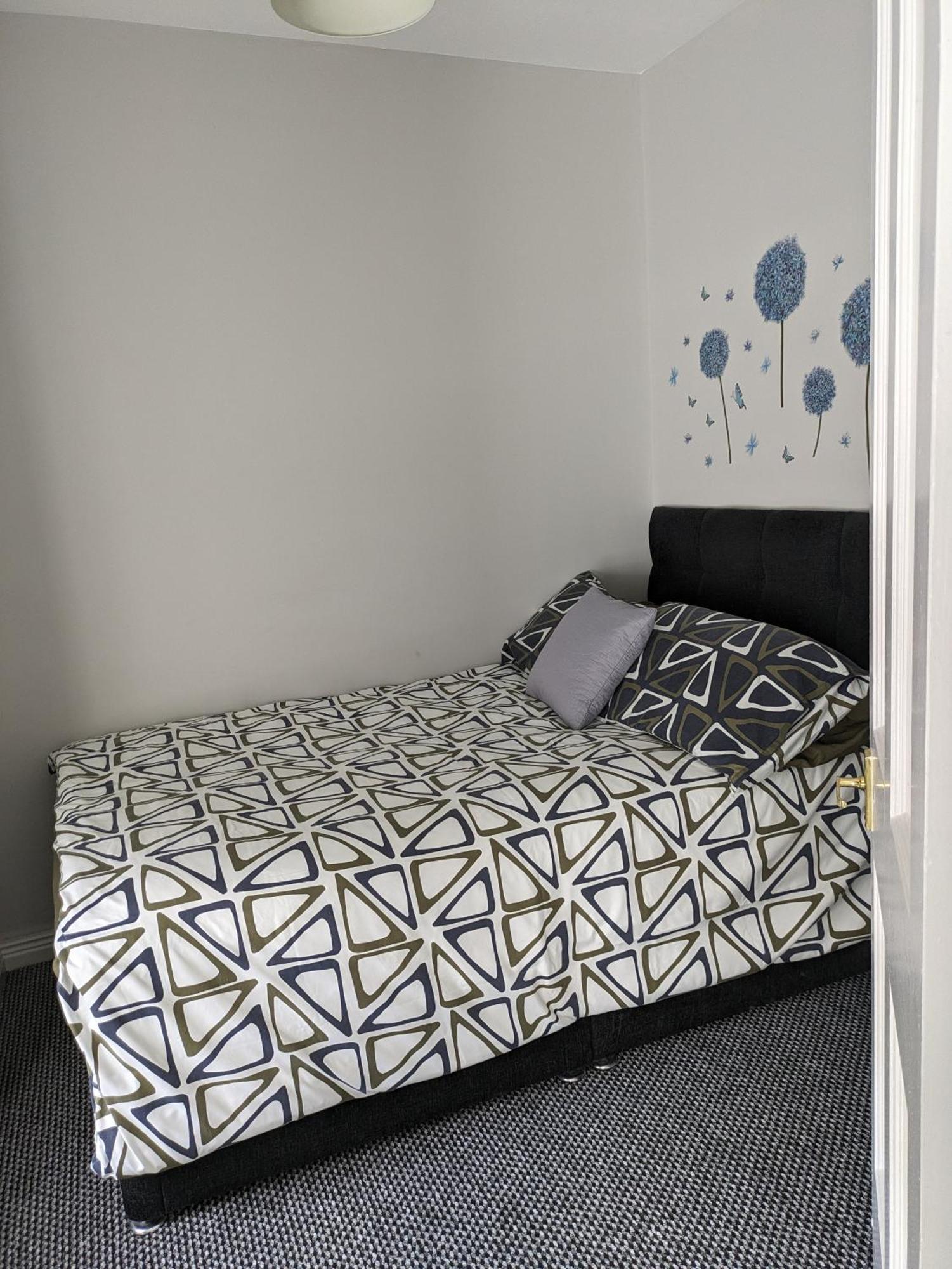 Maire Toireasa - Cosy Refurbished Property In The Gaeltacht Quarter เบลฟาสต์ ห้อง รูปภาพ